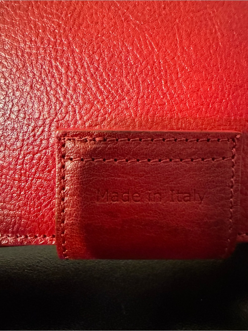 Pratesi made in Italy Deep Red LeatherWristlet Wallet - Picture 4 of 6